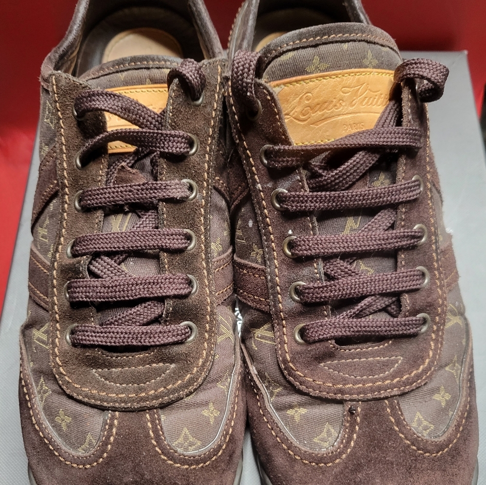 Mens*LV athletic shoes